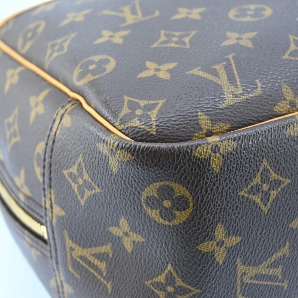 Louis Vuitton Deauville Monogram Travel Bag Cosmetic Weekender Handbag, with COA